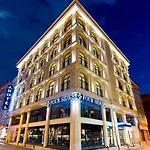 Hotel Four Sides Sisli
