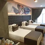 Four Sides Sisli 4*