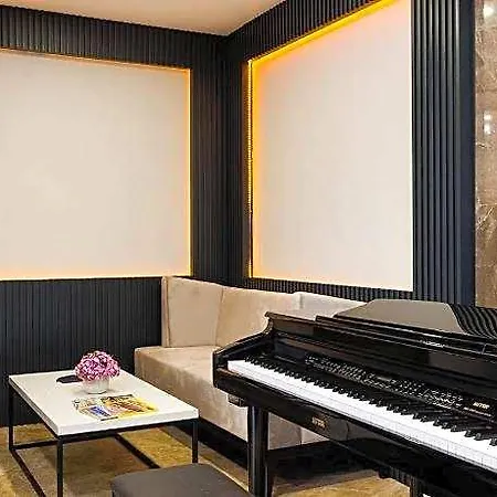 Otel Four Sides Sisli