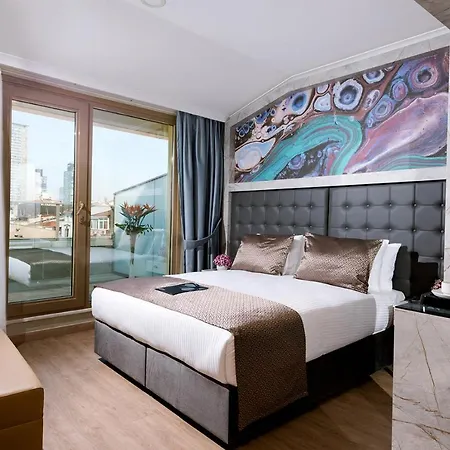 Four Sides Sisli 酒店 4*
