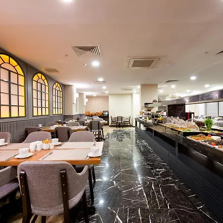 Four Sides Sisli 酒店