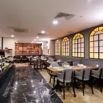 Hotel Four Sides Sisli 4*