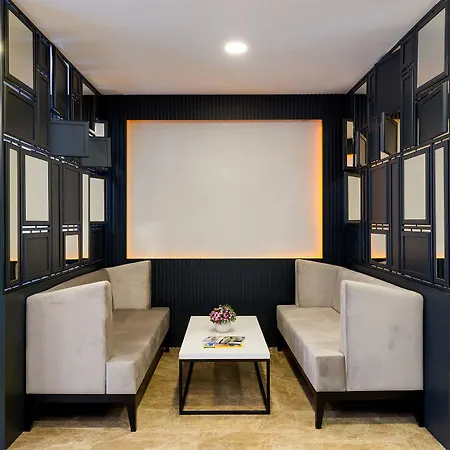 Four Sides Sisli Hotel